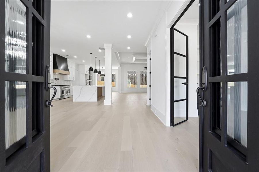 Spacious, unfurnished interior of a new home in , Lawrenceville (Image 23).