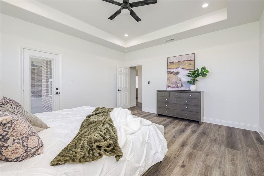 Furnished interior view inside a new home in , Farmersville (Image 10).