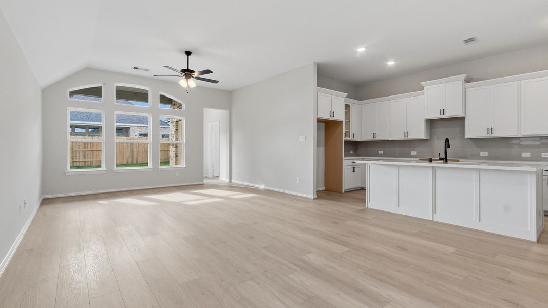 Furnished interior view inside a new home in Brookewater, Rosenberg (Image 10). Furnished interior view inside a new home in Brookewater, Rosenberg (Image 10).