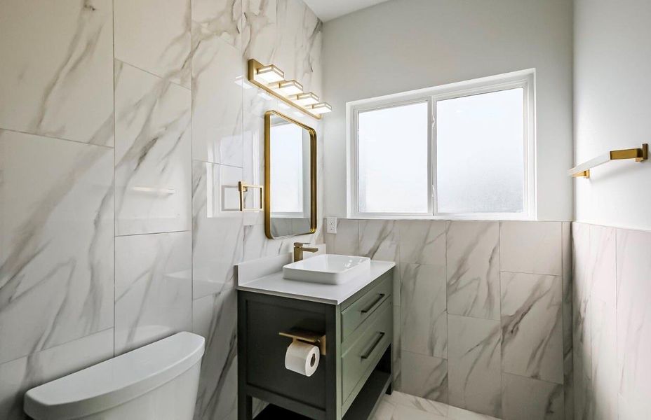 Furnished interior view inside a new home in , Houston (Image 10). Furnished interior view inside a new home in , Houston (Image 10).