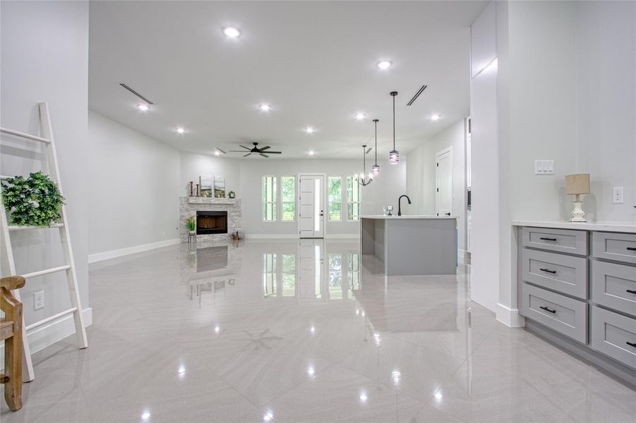 Furnished interior view inside a new home in , Plantersville (Image 6).
