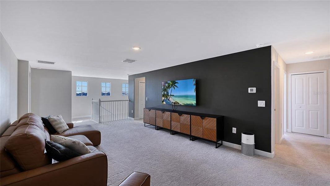 Furnished interior view inside a new home in , Bradenton (Image 50).