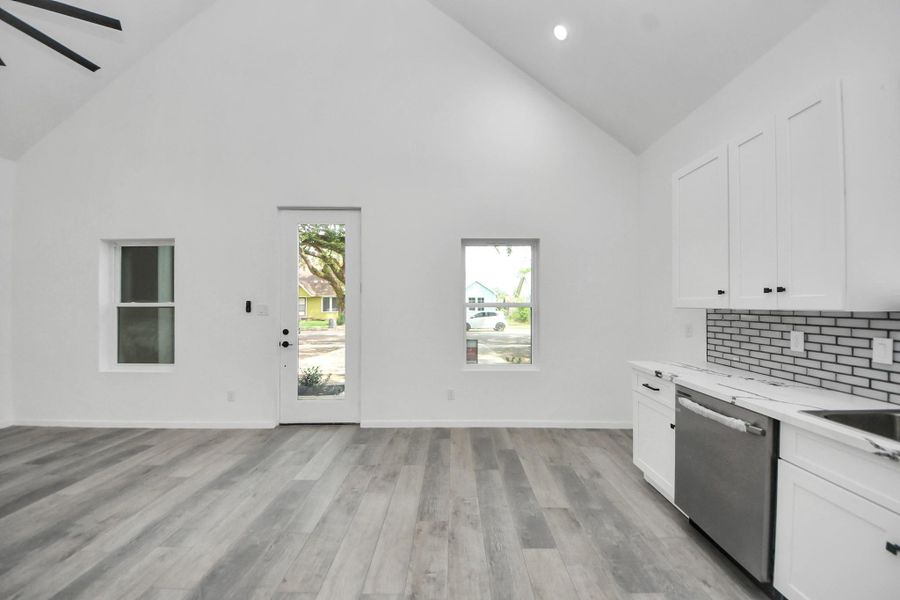 Image 31 of a home in .