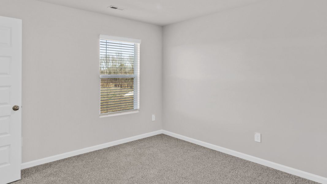 Spacious, unfurnished interior of a new home in Bailey Park, Fayetteville (Image 35).