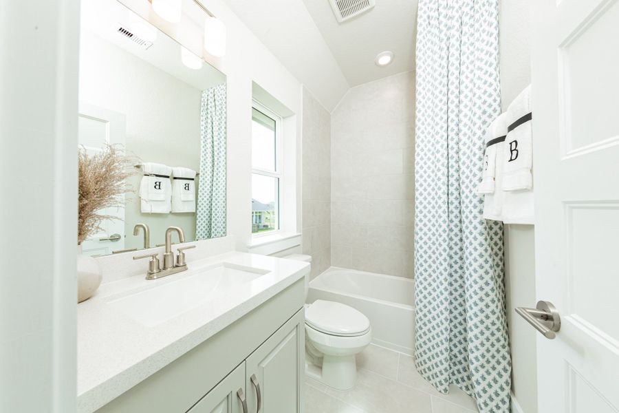 Representative furnished interior of a home built from the Alder by Beazer Homes in Arabella on the Prairie: Premier Collection, Richmond (Image 17).