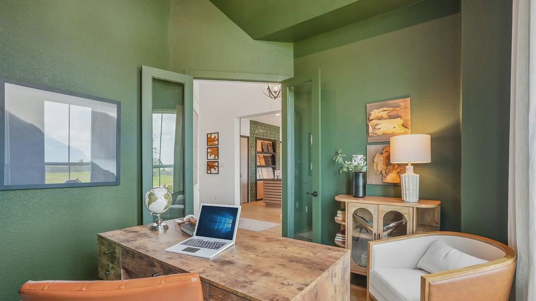 Representative furnished interior of a home built from the Sydney by Chesmar Homes in Westland Ranch, League City (Image 17).