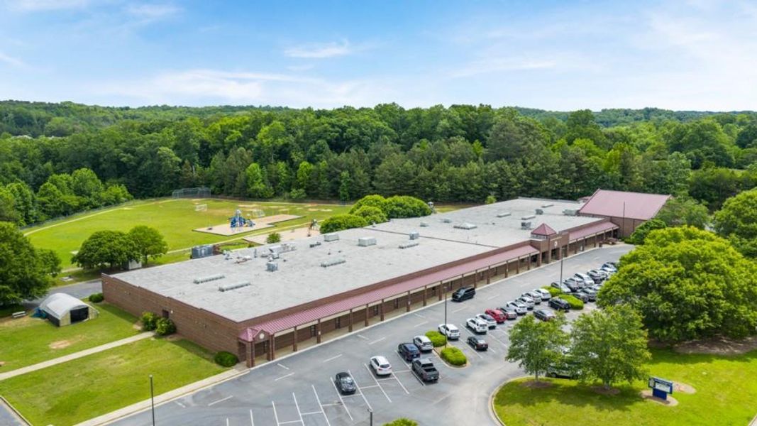 Image 90 of a home in .