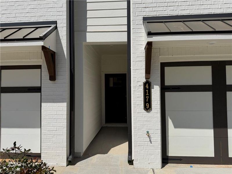 Exterior details and patio area of a home in Millstone at Mundy Mill, Gainesville (Image 4).