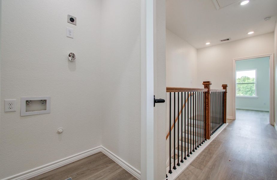 Picture is not of the actual home. It is a representative of a home of the same floor plan. Picture is not of the actual home. It is a representative of a home of the same floor plan.