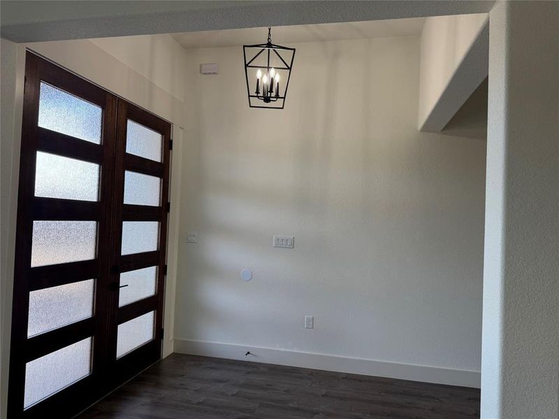 Spacious, unfurnished interior of a new home in , Weatherford (Image 29).