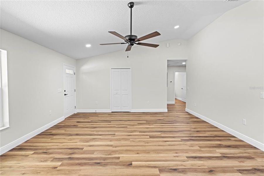 Spacious, unfurnished interior of a new home in , Brooksville (Image 19).