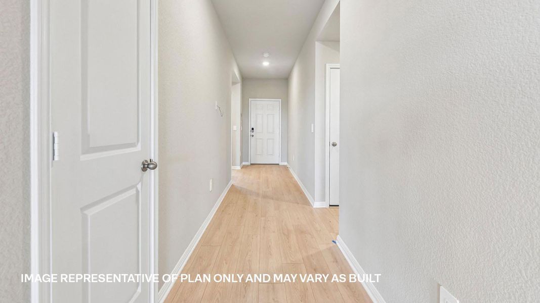 Spacious, unfurnished interior of a new home in Carillon, Manor (Image 22). Spacious, unfurnished interior of a new home in Carillon, Manor (Image 22).