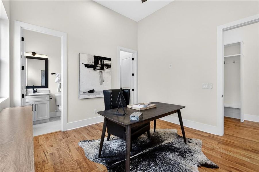 Furnished interior view inside a new home in , Atlanta (Image 19).