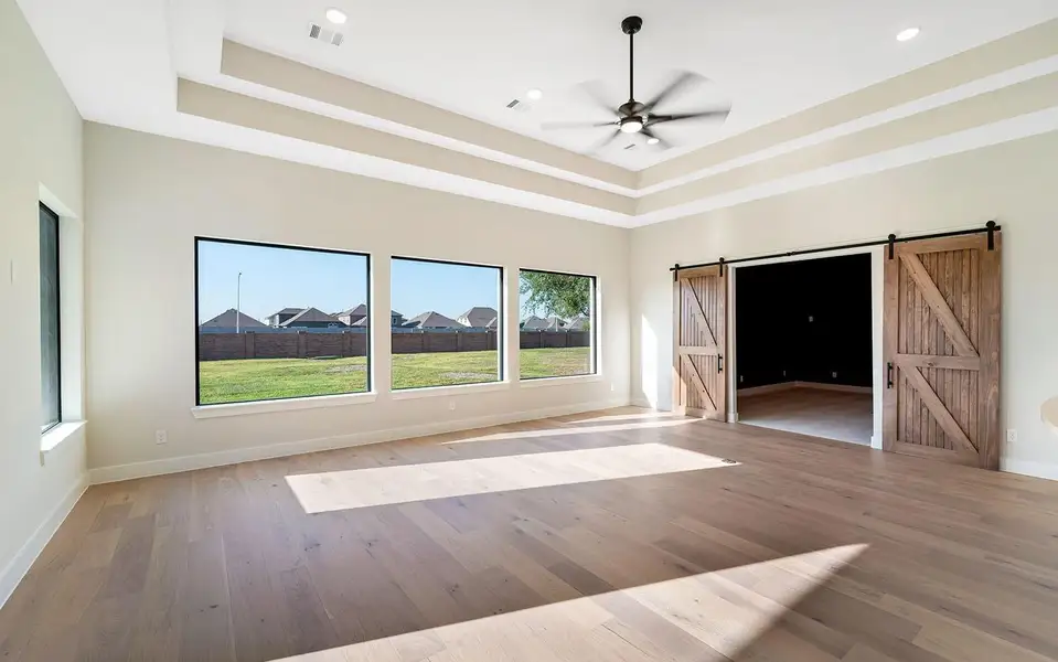 Image 9 of a home in Marvida.