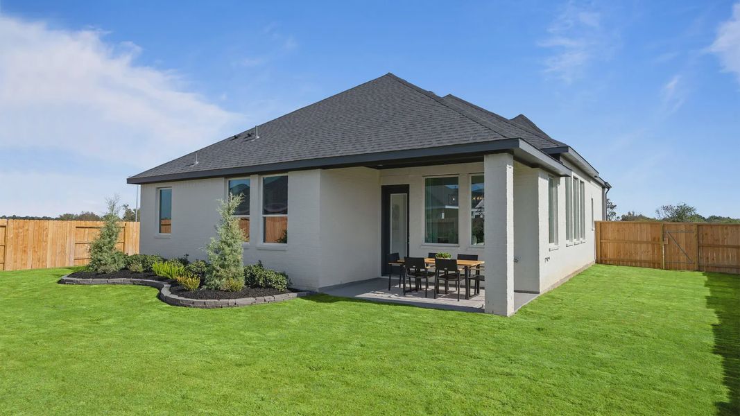 Representative exterior details of a home built from the Bonneville by Chesmar Homes in Attwater 55s, Waller (Image 3).