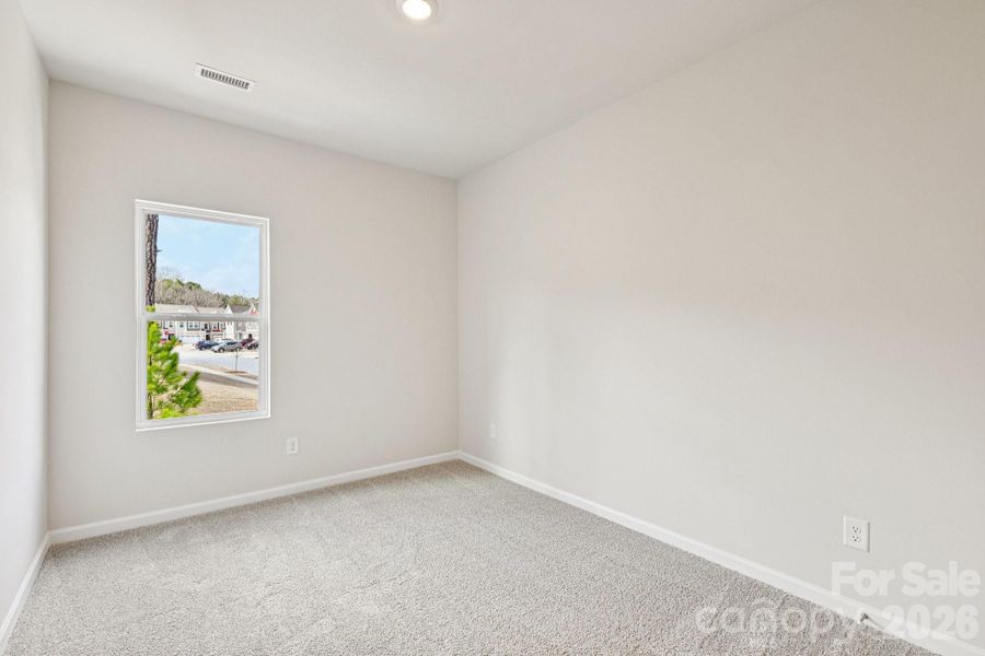 Spacious, unfurnished interior of a new home in Ruby Dixon Crossing, Gastonia (Image 18).