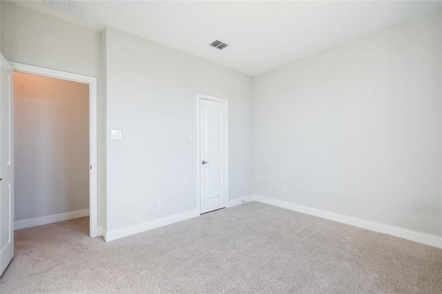 Walk in closet in 5th bedroom.