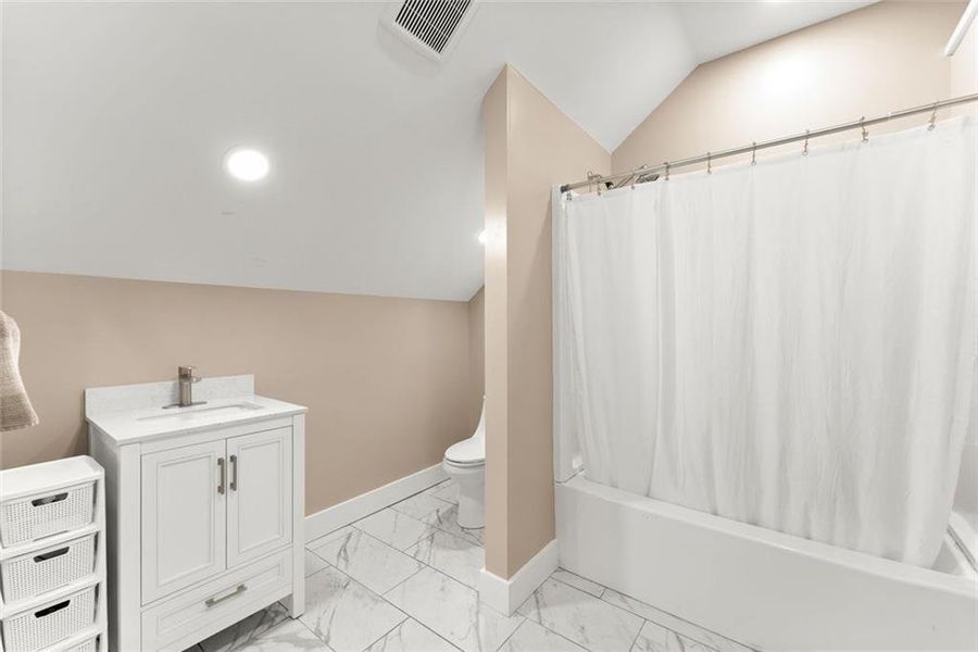 Furnished interior view inside a new home in , Demorest (Image 41).