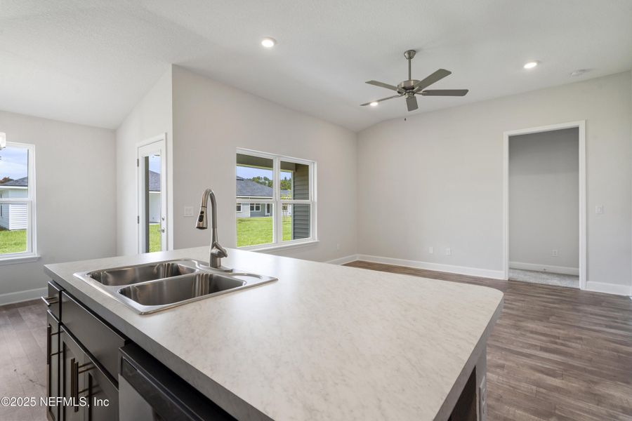 Furnished interior view inside a new home in Summerglen, Jacksonville (Image 9). Furnished interior view inside a new home in Summerglen, Jacksonville (Image 9).