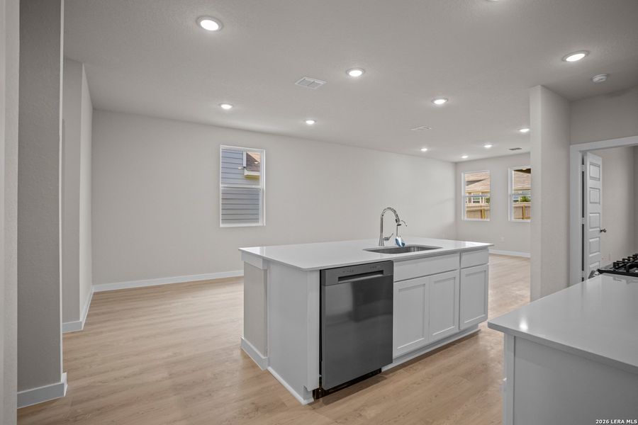 Furnished interior view inside a new home in Mesa Vista, San Antonio (Image 7).