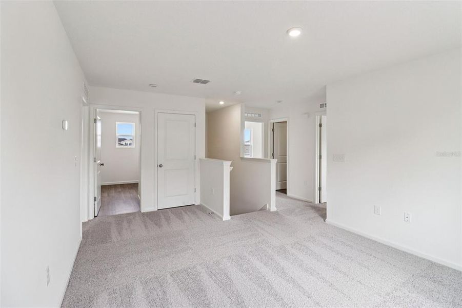 Spacious, unfurnished interior of a new home in Sumter Villas, Sumterville (Image 23).