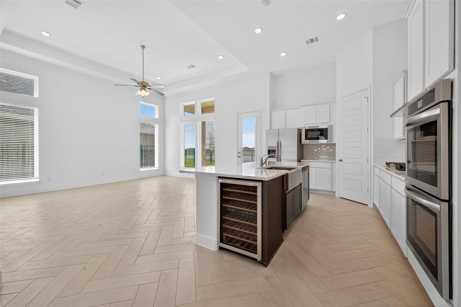 Furnished interior view inside a new home in Lago Mar, Texas City (Image 7).