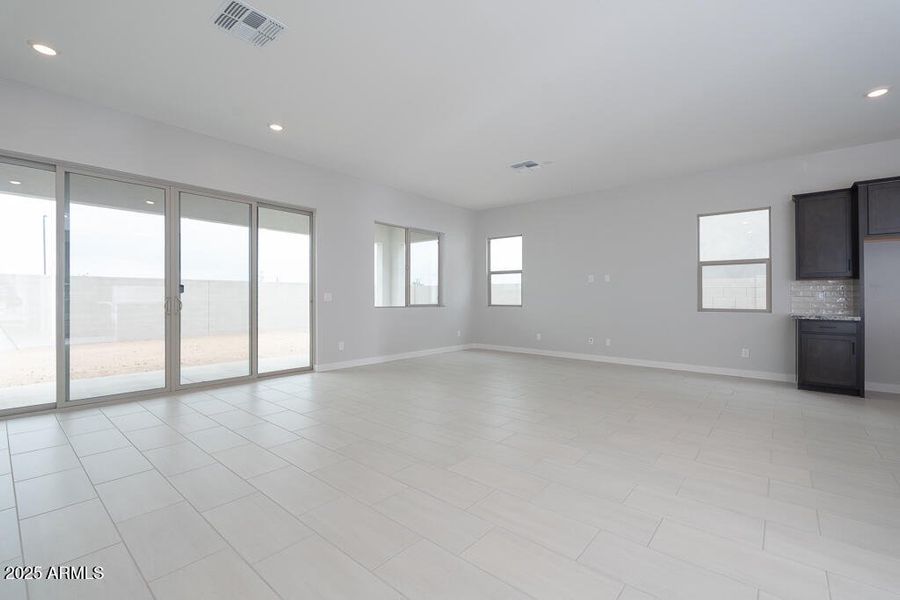 Tri Pointe Soleo 514 - Great Room-1MLS Tri Pointe Soleo 514 - Great Room-1MLS