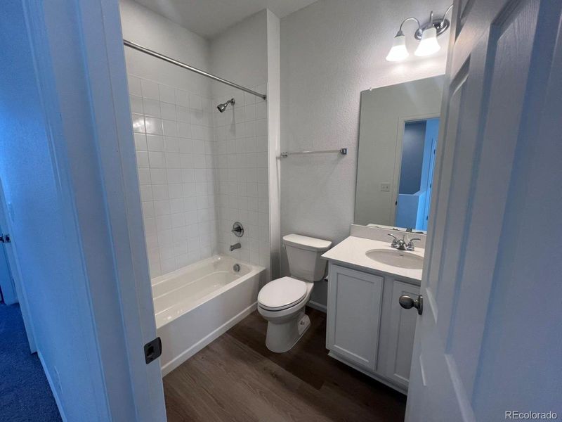 Furnished interior view inside a new home in Skyview at High Point, Aurora (Image 6). Furnished interior view inside a new home in Skyview at High Point, Aurora (Image 6).