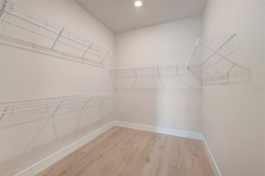 Spacious, unfurnished interior of a new home in Waterset Tradition Series, Apollo Beach (Image 12). Spacious, unfurnished interior of a new home in Waterset Tradition Series, Apollo Beach (Image 12).