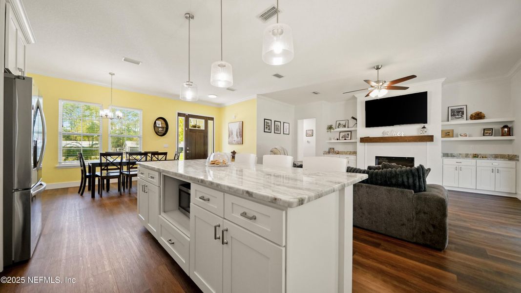 Furnished interior view inside a new home in , Keystone Heights (Image 36). Furnished interior view inside a new home in , Keystone Heights (Image 36).