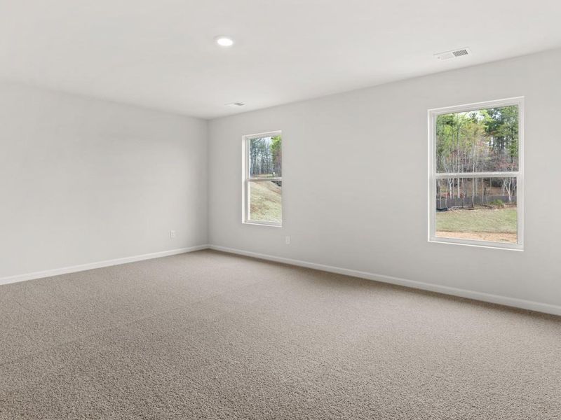 Spacious, unfurnished interior of a new home in Thompson Ridge, Dallas (Image 47). Spacious, unfurnished interior of a new home in Thompson Ridge, Dallas (Image 47).