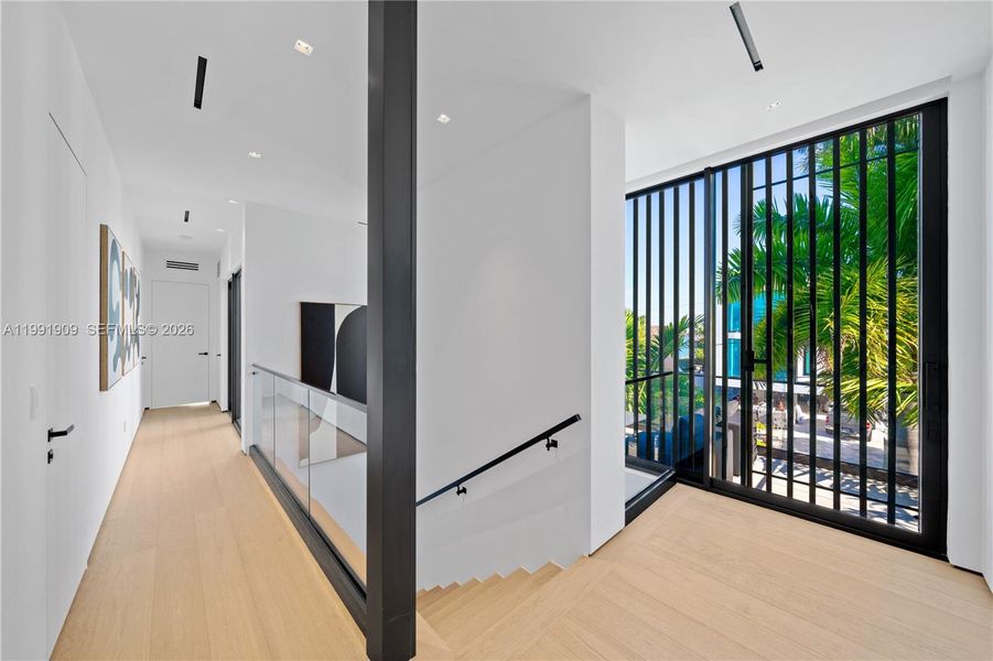 Image 52 of a home in .