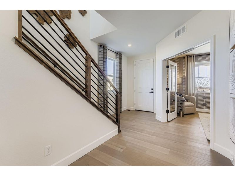Spacious, unfurnished interior of a new home in Farmstead, Berthoud (Image 19).