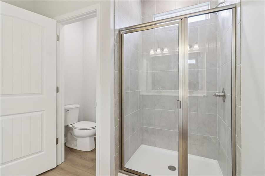 Furnished interior view inside a new home in Abbotts Crossing, Conyers (Image 9).