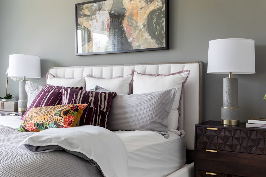 Representative interior finishes for a home built from the Conrad by Tri Pointe Homes in Fifteen 15 Cannon, Charlotte (Image 16).