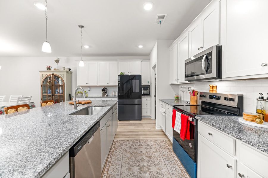 Furnished interior view inside a new home in Boykins Run Townhomes, Moncks Corner (Image 25).