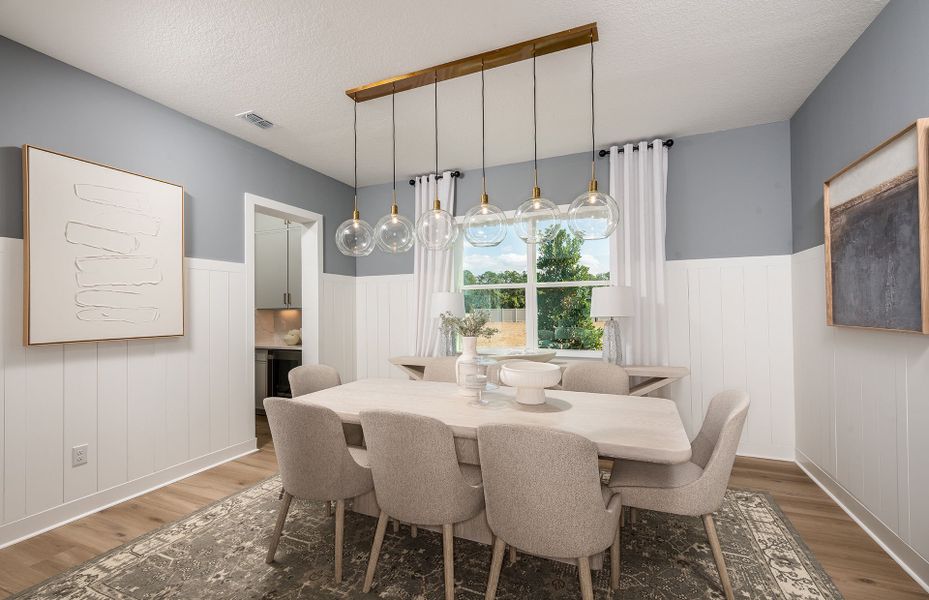 Representative furnished interior of a home built from the Roseland by Pulte Homes in Spencer Glen, Riverview (Image 12).