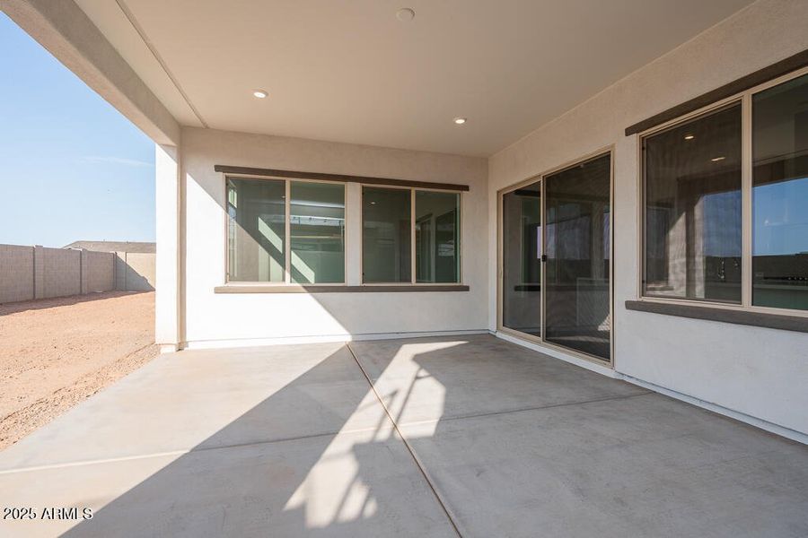 Tri Pointe Blossom Rock 516 - Outdoor Co