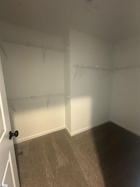 Spacious, unfurnished interior of a new home in Shiloh Trail, Wellford (Image 37).