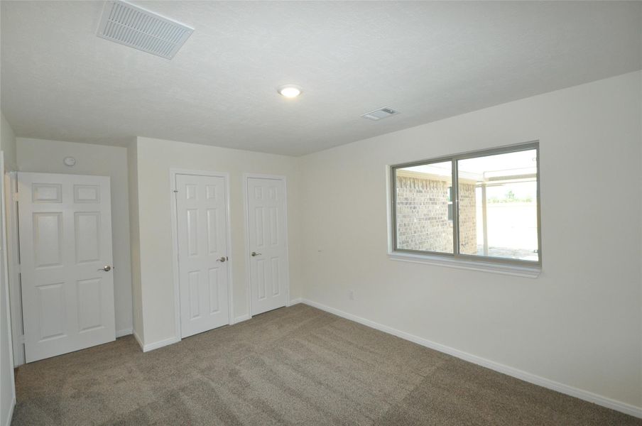 Spacious, unfurnished interior of a new home in , League City (Image 31). Spacious, unfurnished interior of a new home in , League City (Image 31).