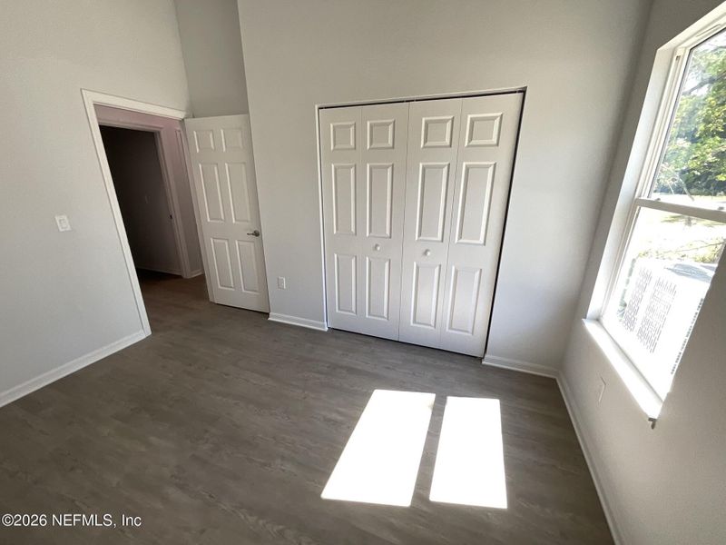 Spacious, unfurnished interior of a new home in , St. Augustine (Image 10).