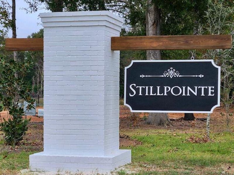 Stillpointe Monument