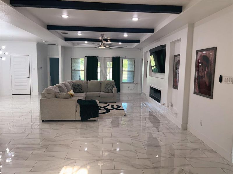 Furnished interior view inside a new home in , Mabank (Image 9).