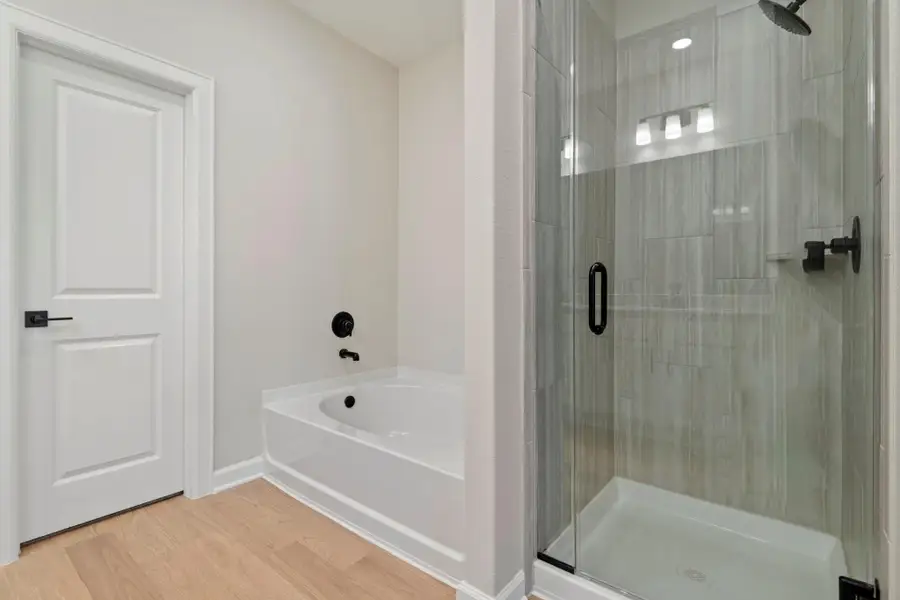 Furnished interior view inside a new home in Magnolia Woods, Magnolia (Image 6). Furnished interior view inside a new home in Magnolia Woods, Magnolia (Image 6).