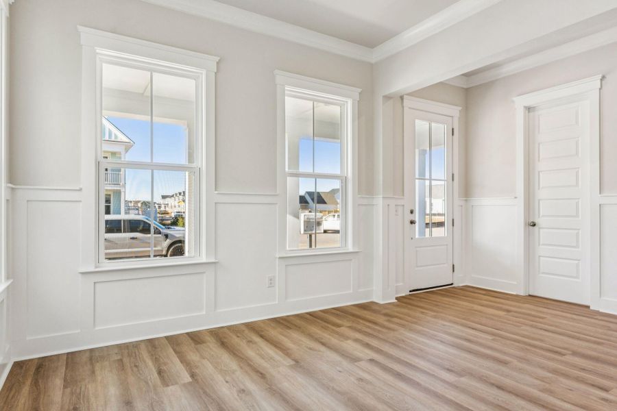 Spacious, unfurnished interior of a new home in , Summerville (Image 29).