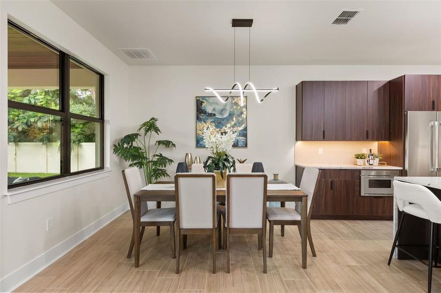 Furnished interior view inside a new home in , Orlando (Image 63).