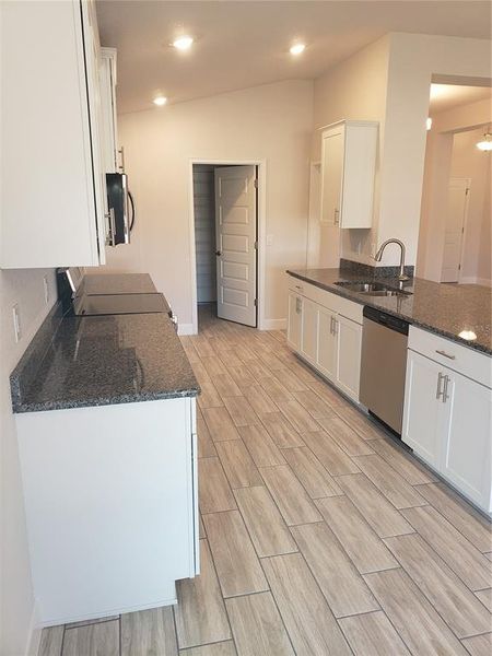 Furnished interior view inside a new home in Pine Bluff, Spring Hill (Image 3).