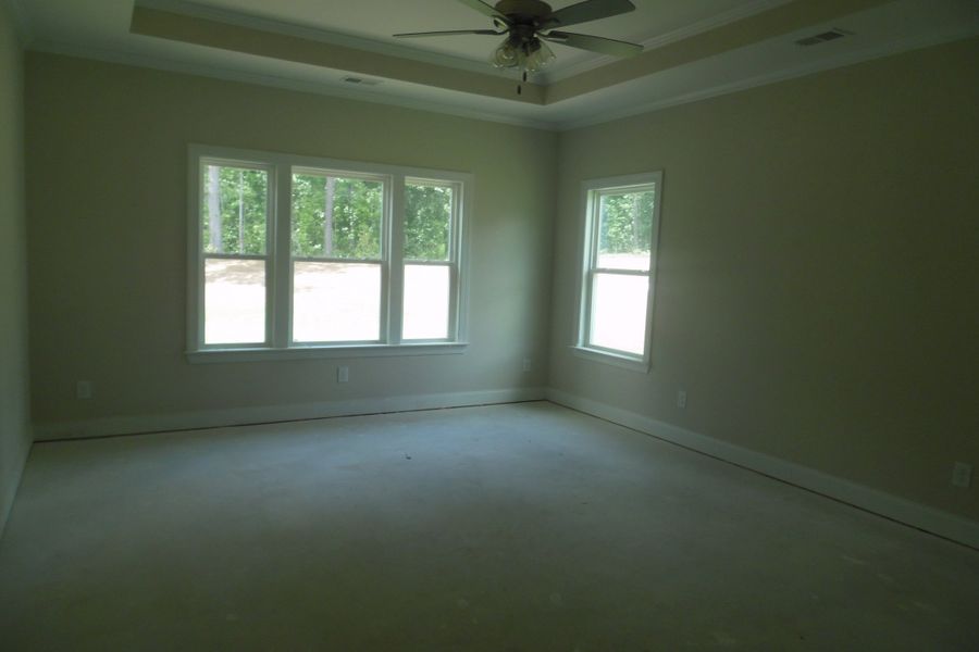 Spacious, unfurnished interior of a new home in Durham Estates, Sharpsburg (Image 16).