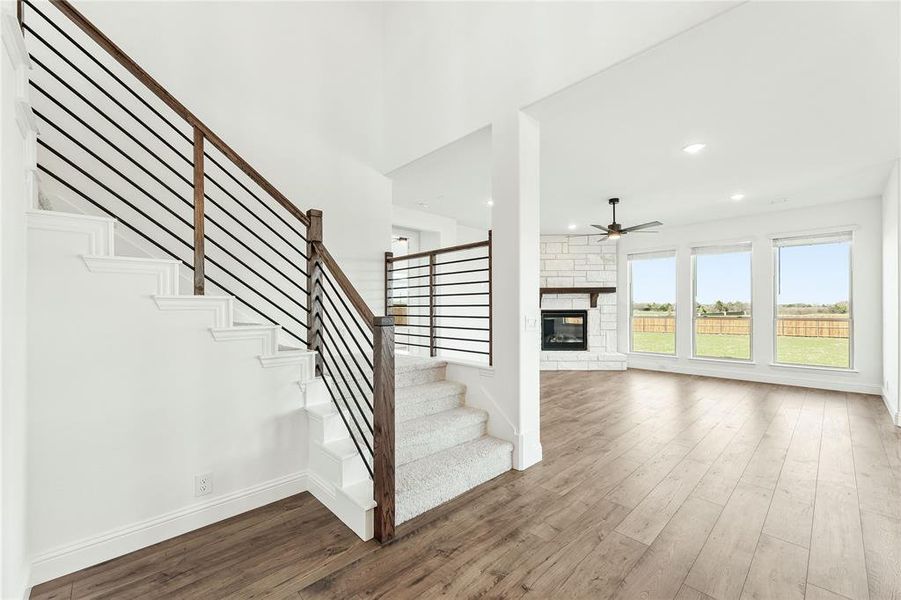 Spacious, unfurnished interior of a new home in Glenbrook, Red Oak (Image 39).