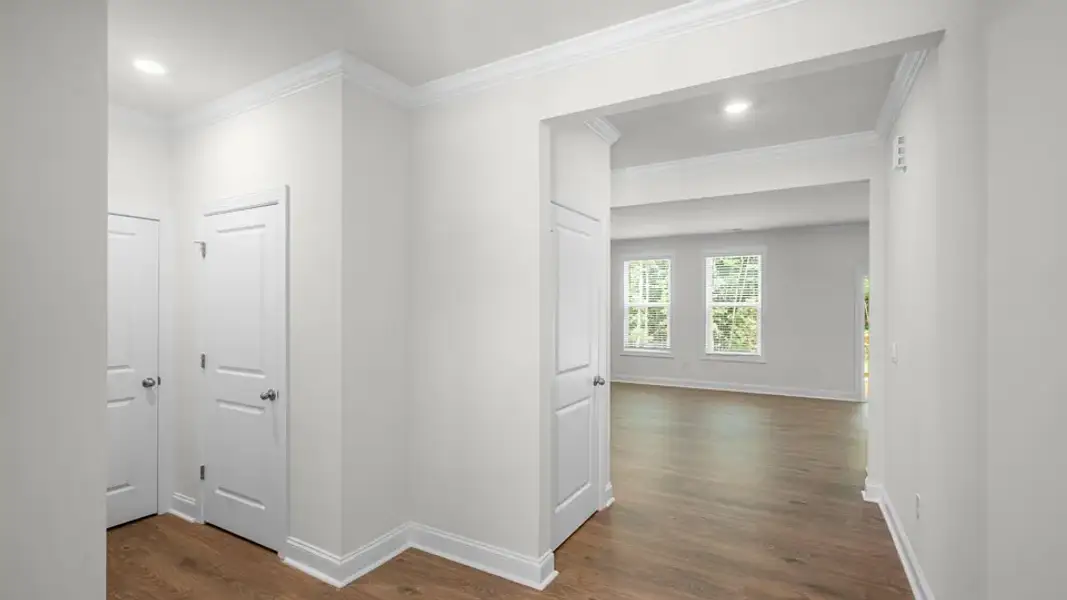 Spacious, unfurnished interior of a new home in Horton Park, Apex (Image 14).